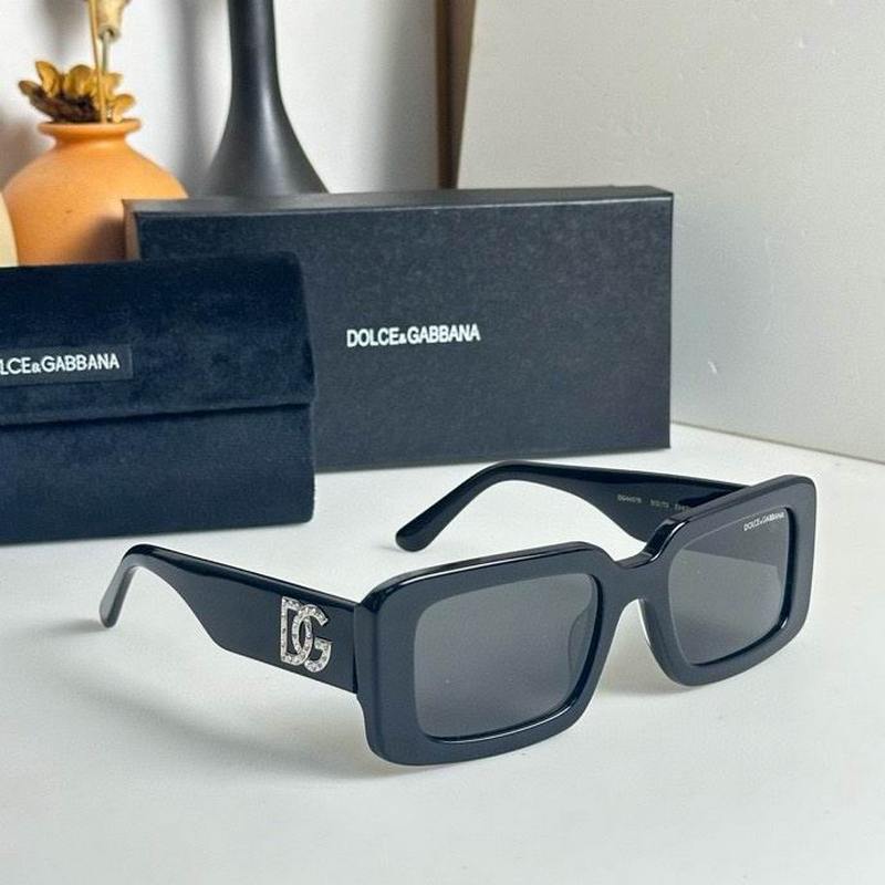 D&G Sunglasses 116